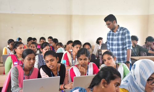 One-Day Hands-On Training on Flutter Forward Mobile App Development One-Day Hands-On Training on Flutter Forward Mobile App Development